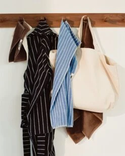 Tekla Jättipyyhe, Kodiak Brown -Frama Myymälämyynti 000000350002