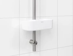 Brabantia ReNew Suihkuteline, Valkoinen -Frama Myymälämyynti 1ReNew Shower Caddy White 8710755280764 Brabantia 300dpi 6407x4894px 6 NR 22083