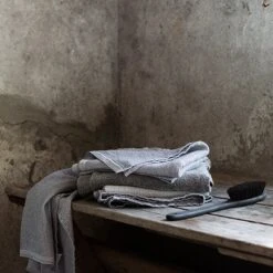 Lapuan Kankurit Terva Jättipyyhe, Valkoinen - Harmaa -Frama Myymälämyynti 4LapuanKankurit iso HV 2