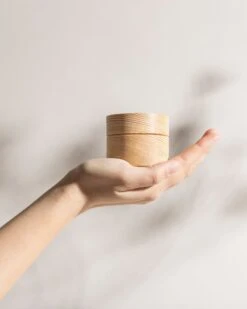 Hetkinen Käsivoide, Koivu - Piparminttu -Frama Myymälämyynti 4 Product Hands 2