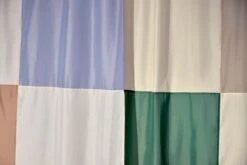 HAY Check Suihkuverho, Sininen -Frama Myymälämyynti Check Shower Curtain Family detail 1