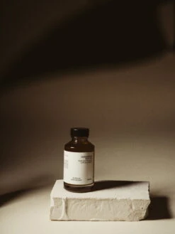 Frama Herbarium Vartaloöljy, 100 Ml -Frama Myymälämyynti Frama Herbarium Product Studio 2022 Paolo Galgani 4x3 13