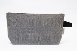 Johanna Gullichsen Selene Kosmetiikkalaukku, L, Musta -Frama Myymälämyynti Johanna Gullichsen Vanitycase L Selene black 2