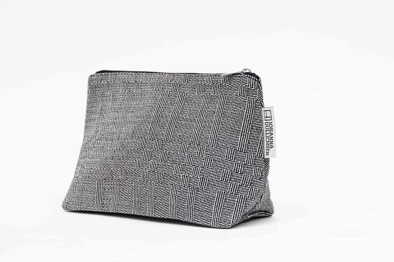 Johanna Gullichsen Selene Kosmetiikkalaukku, S, Musta 5 Johanna Gullichsen Selene Kosmetiikkalaukku, S, Musta - Image 3