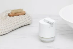 Brabantia MindSet Saippua-annostelija, Mineral Fresh White -Frama Myymälämyynti MindSet Soap Dispenser Mineral Fresh White 8710755303227 Brabantia 300dpi 3910x2607px 6 NR 27118
