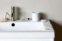 Brabantia MindSet Säilytyspurkki, Mineral Fresh White -Frama Myymälämyynti MindSet Storage Pot Mineral Fresh White 8710755303302 Brabantia 96dpi 6720x4480px 6 NR 26779