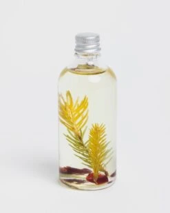 Hetkinen Sense Vartaloöljy, 100 Ml, Kuusi - Karpalo -Frama Myymälämyynti Sense oil spruce cranberry backrole