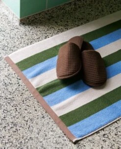 HAY Trio Kylpyhuoneen Matto, Taivaansininen -Frama Myymälämyynti Trio Bath Mat sky blue Waffle Slippers coffee 1
