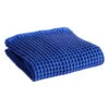 HAY Waffle Kylpypyyhe, Sininen -Frama Myymälämyynti Waffle Bath Towel 70x140 vibrant Blue 01
