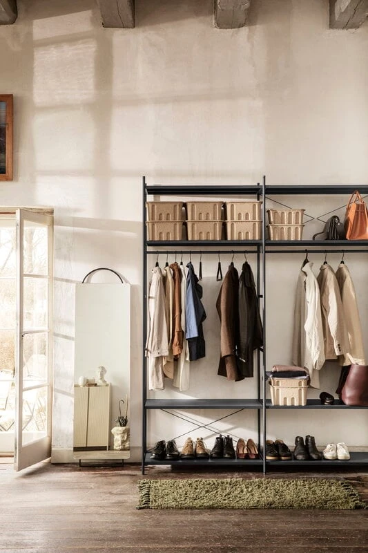 Ferm LIVING Adorn Peili, Iso, Musta 5 Ferm LIVING Adorn Peili, Iso, Musta - Image 3