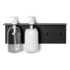 Ferm LIVING Dora Kylpyhuonehylly, Musta -Frama Myymälämyynti fermLIVING AW22 DoraBathroomShelf Black 1104266365 pack 2
