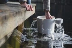 KOLO Kiulu Ja Kauha, Valkoinen -Frama Myymälämyynti kolo kiulukauha white 3