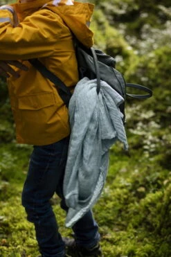 Lapuan Kankurit Nyytti Jättipyyhe, Valkoinen - Vihreä -Frama Myymälämyynti lapuan kankurit nyytti towel white aspen green2