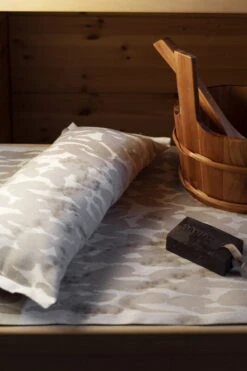 Lapuan Kankurit Jäkälä Laudeliina, 46 X 60 Cm, Valkoinen - Pellava -Frama Myymälämyynti lapuankankurit jakala sauna cover and pillow white linen 1 0