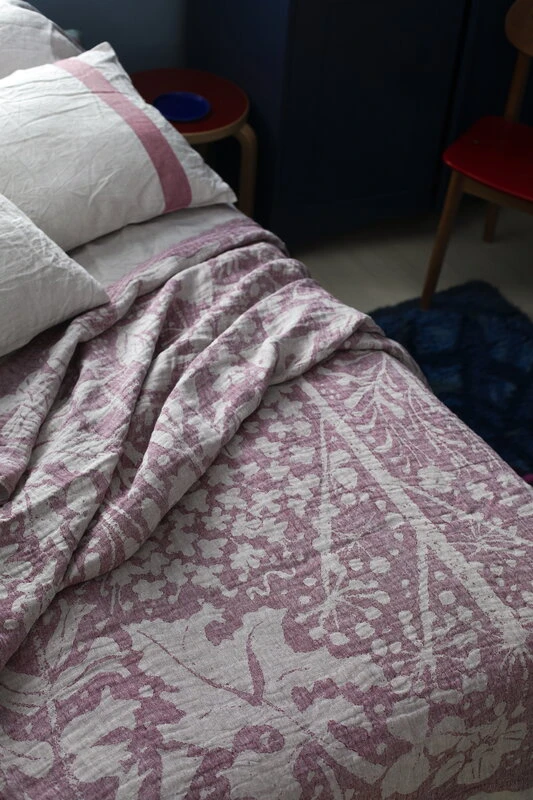 Lapuan Kankurit Villiyrtit Jättipyyhe, Pellava - Bordeaux - Image 6